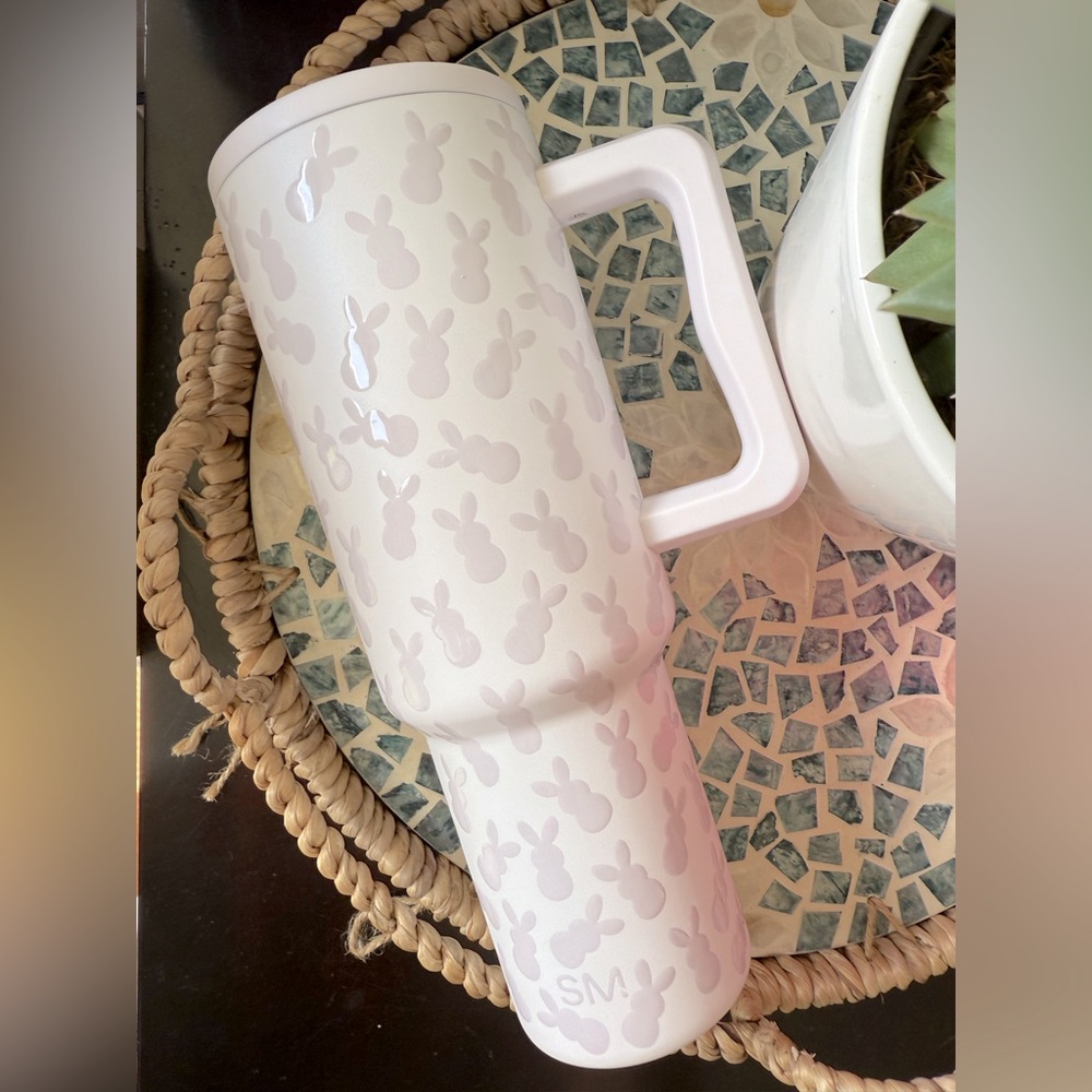 Simple Modern BUNNIES 40oz Trek Tumbler